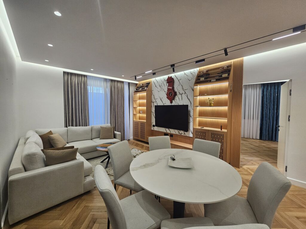 Apartment 2+1 for sale in Astir, Tirana, 105 m²