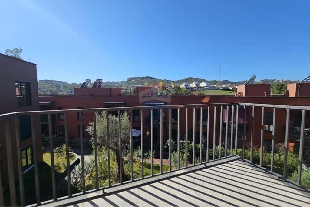 Apartment for sale in TEG, Tirana, 139 m². Photo 3 of 3