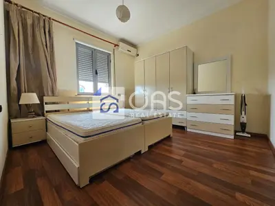 Apartament 1+1 me qera në Pazari i Ri, Tiranë, 60 m². Foto 4 nga 5