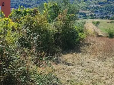 Tokë në shitje në TEG, Tiranë, 2 000 m². Foto 2 nga 2