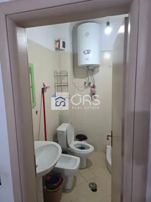 Appartamento 1+1 in affitto ad Astir, Tirana, 60 m². Foto 3 di 4