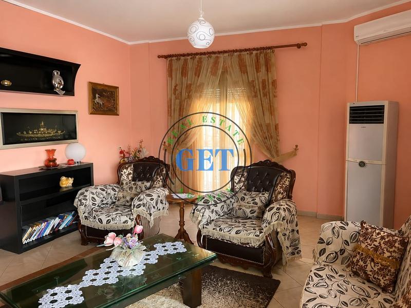 Casa indipendente in vendita a Sukth, Durazzo, 232 m²