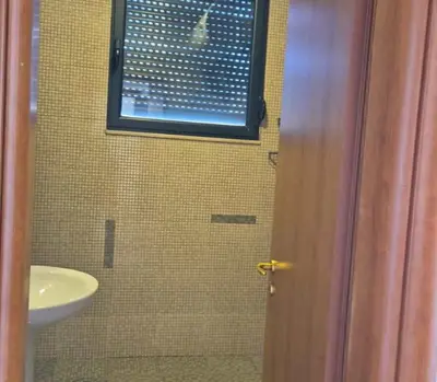 Office for rent in rruga Themistokli Germenji, Tirana, 140 m². Photo 6 of 6