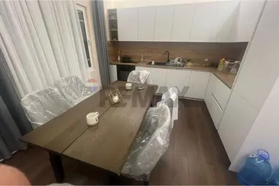 Vilë me qera në Tufinë, Tiranë, 500 m². Foto 3 nga 6