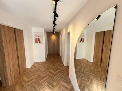 Vilë 2+1 me qera në Kompleksi Grand, Tiranë, 70 m². Foto 7 nga 11