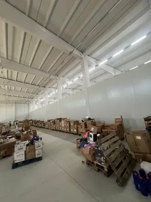 Warehouse for rent in Citypark, Vorë, 1,000 m². Photo 2 of 3