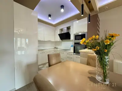 Apartament 2+1 në shitje në Rruga e Kosovarëve, Tiranë, 112 m². Foto 6 nga 12