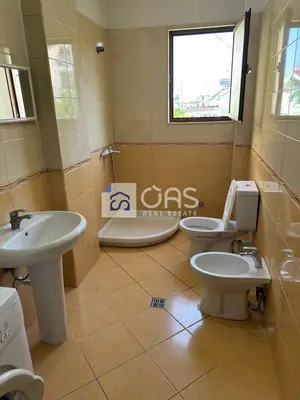Apartament 1+1 me qera në 21 Dhjetori, Tiranë, 70 m². Foto 7 nga 8