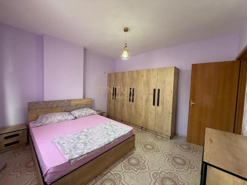 Apartament 2+1 me qera në Tregu Perditshem i Fruta Perimeve, Durrës, 100 m². Foto 6 nga 6