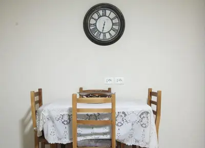Apartament 2+1 me qera në Rruga Kongresi i Manastirit, Tiranë, 80 m². Foto 8 nga 12