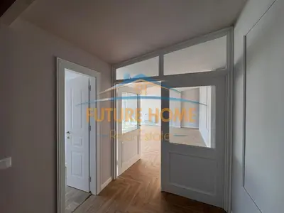Zyrë me qera në Shallvaret, Tiranë, 210 m². Foto 7 nga 9