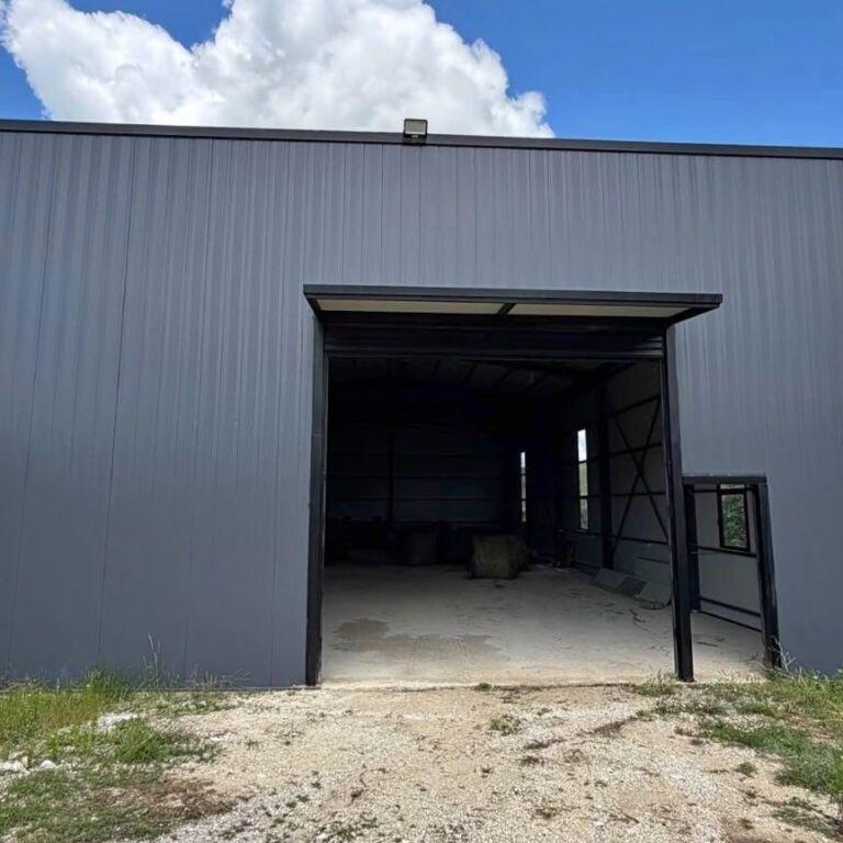 Magazzino in affitto a Kombinat, Tirana, 600 m²