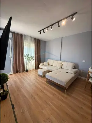 Apartament 1+1 në shitje në Plazh, Durrës, 77 m². Foto 2 nga 10