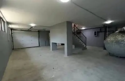 Vilë me qera në Rruga e Elbasanit, Tiranë, 360 m². Foto 10 nga 12