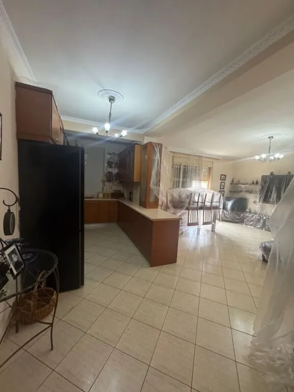 Appartamento 2+1 in vendita a Rruga Zenel Gjoleka, Valona, 112 m². Foto 1 di 7