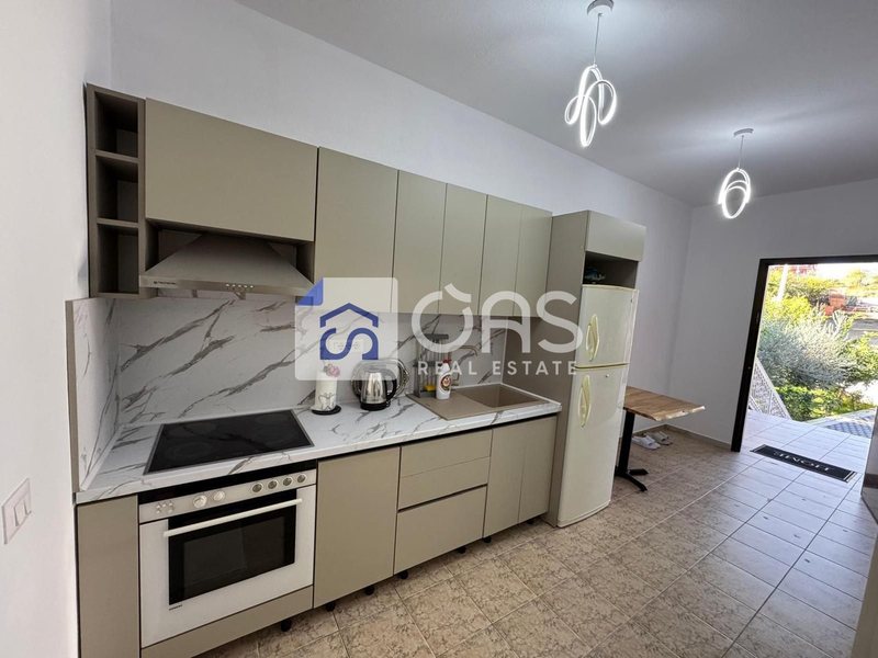 Appartamento 1+1 in affitto a Shkozë, Tirana, 60 m²