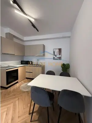 Apartament 1+1 në shitje në Rruga Mine Peza, Tiranë, 74 m². Foto 3 nga 12
