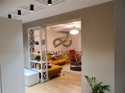 Apartment for sale in Rruga e Kosovarëve, Tirana, 159 m². Photo 4 of 11