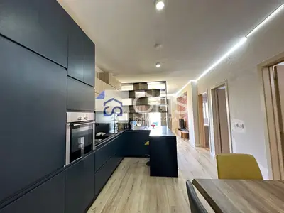 Apartament 2+1 me qera në Fresku, Tiranë, 107 m². Foto 3 nga 6
