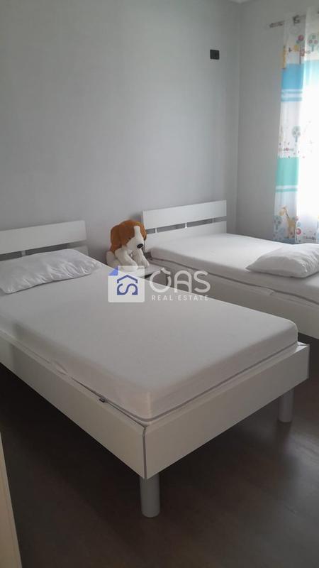 Apartament 2+1 me qera në Rruga Disha, Tiranë, 150 m². Foto 3 nga 7