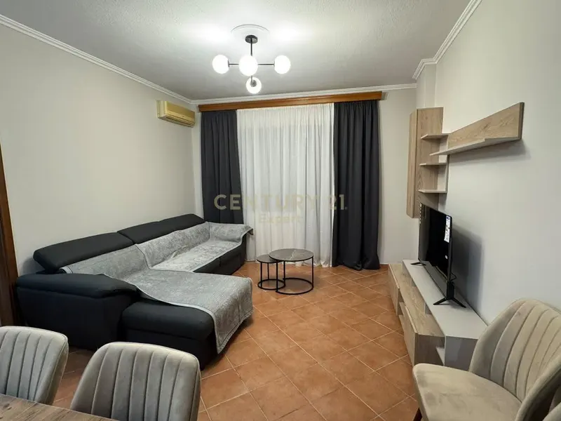 Apartment for rent in Kinostudio, Tirana, 75 m²
