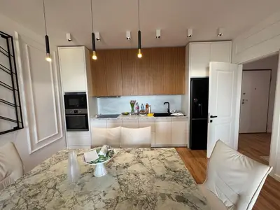 Apartment 2+1 for rent in Plazh, Durrës, 120 m². Photo 3 of 8