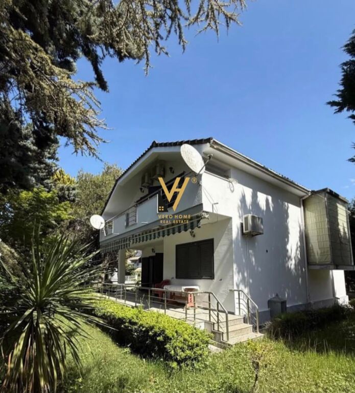 Villa for sale in Golem, Durrës, 430 m². Photo 1 of 3