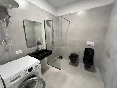 Apartament 2+1 me qera në Spak, Tiranë, 90 m². Foto 6 nga 8