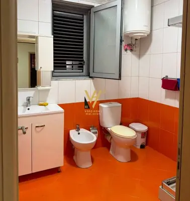 Appartamento 3+1 in affitto ad Inxhinieria, Tirana, 170 m². Foto 8 di 8