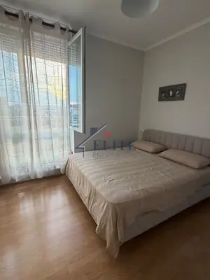 Apartament 2+1 me qera në 21 Dhjetori, Tiranë, 100 m². Foto 5 nga 12