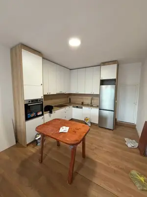 Apartament 2+1 me qera në Uzina autotraktorve, Tiranë, 87 m². Foto 3 nga 8