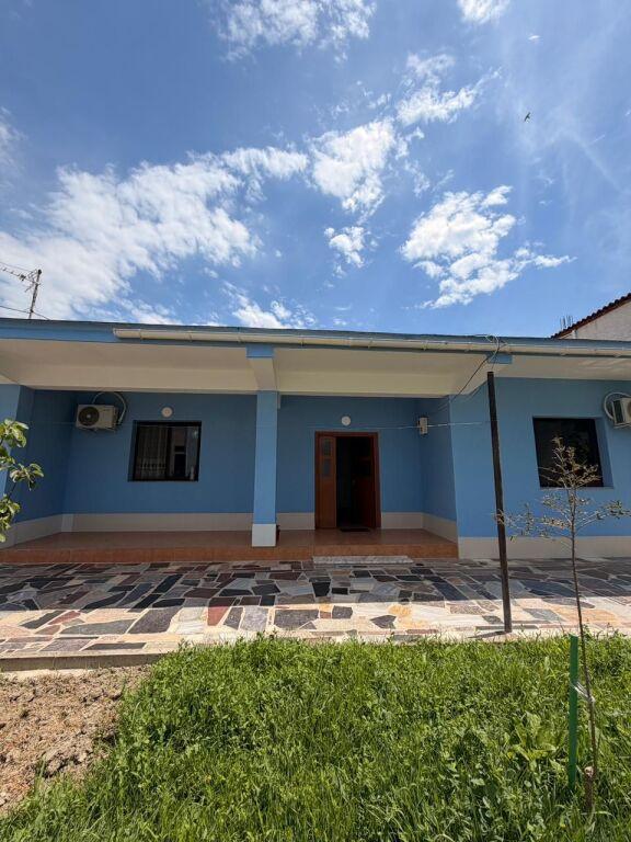 Shtëpi private 2+1 me qera në Kryqi i Kuq Shqiptar, Durrës, 80 m²