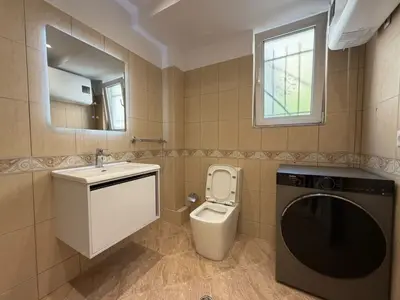 Apartament 1+1 në shitje në Petro Nini Luarasi, Tiranë, 55 m². Foto 9 nga 9