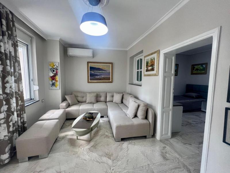 Shtëpi private me qera në Rruga Justin Godar, Vlorë, 80 m². Foto 12 nga 12