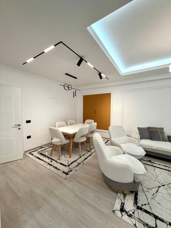 Appartamento 2+1 in affitto ad Astir, Tirana, 90 m². Foto 3 di 3