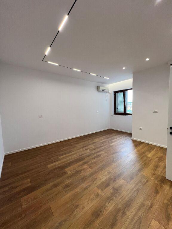 Appartamento 2+1 in vendita a Tirana, 86 m²