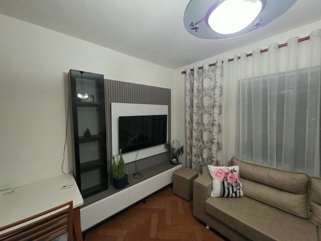 Apartment 2+1 for rent in Sheshi Skënderbej, Tirana, 80 m²