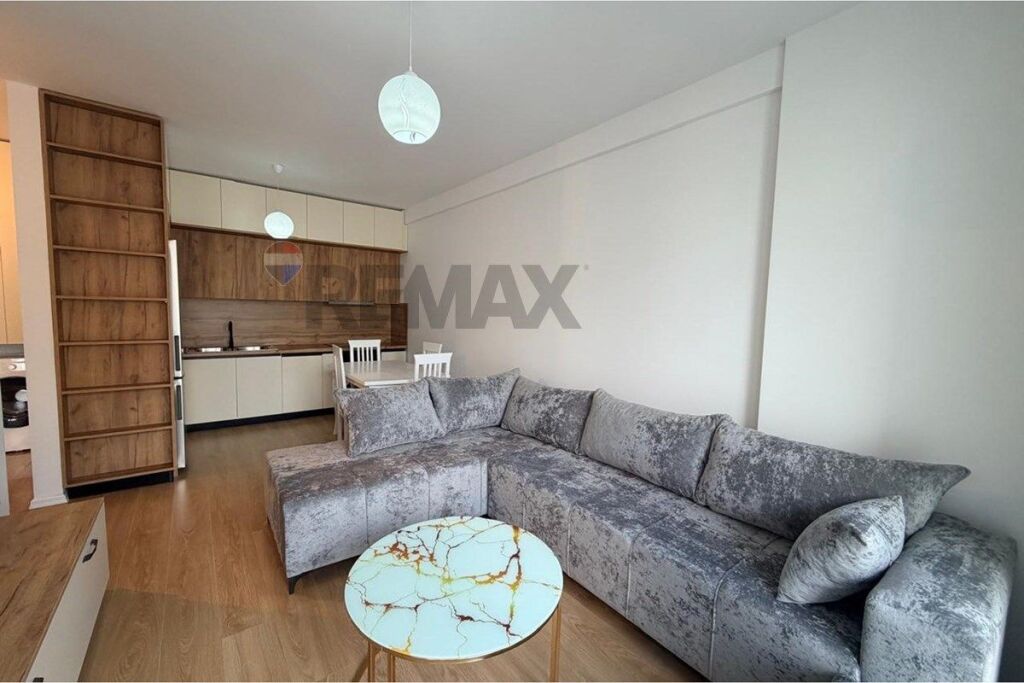 Apartment for rent in Astir, Tirana, 74 m². Photo 1 of 3