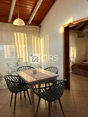 Apartament 1+1 me qera në Rruga Fortuzi, Tiranë, 74 m². Foto 2 nga 7