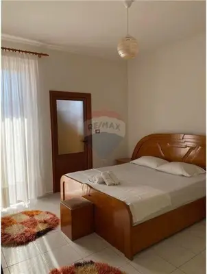 Vilë 2+1 në shitje në Rruga Sul Starovari, Pogradec, 300 m². Foto 4 nga 12