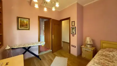 Apartament 3+1 me qera në Bulevardi Europa, Pogradec, 180 m². Foto 3 nga 11