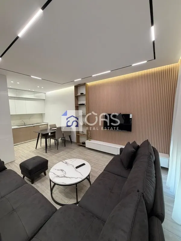 Appartamento 1+1 in affitto a Rruga Haxhi Hysen Dalliu, Tirana, 70 m²