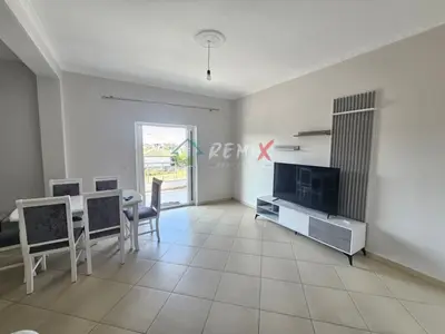 Appartamento 2+1 in affitto a Rruga Vellazerimi, Durazzo, 150 m². Foto 9 di 12