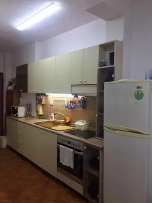 Appartamento 1+1 in affitto a Spitali Rajonal, Durazzo, 50 m². Foto 3 di 7