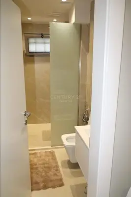 Studio for sale in Rruga Muhamet Gjollesha, Tirana, 88 m². Photo 4 of 9