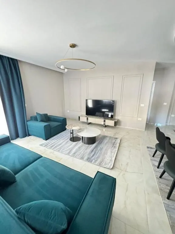 Appartamento 2+1 in affitto a Farkë, Tirana, 110 m². Foto 1 di 8