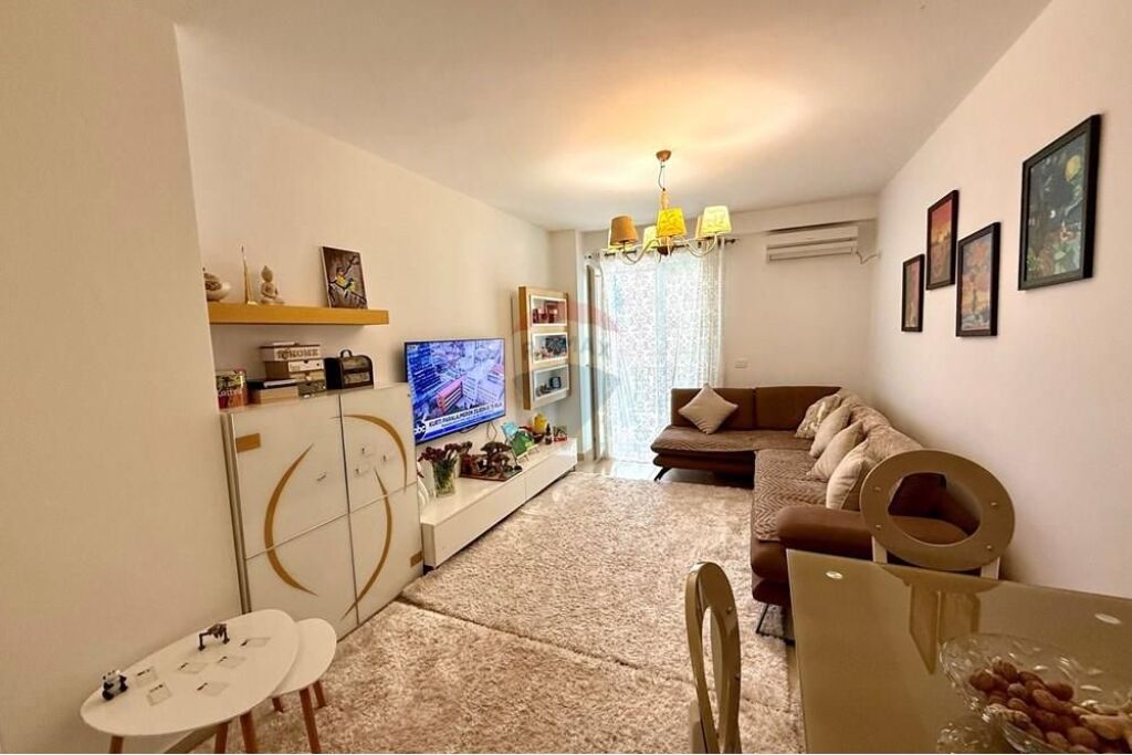 Apartment for sale in Qyteti Studenti, Tirana, 95 m². Photo 1 of 3