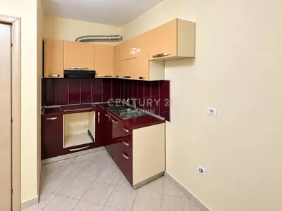 Garsoniere në shitje në Globe, Tiranë, 48 m². Foto 1 nga 6