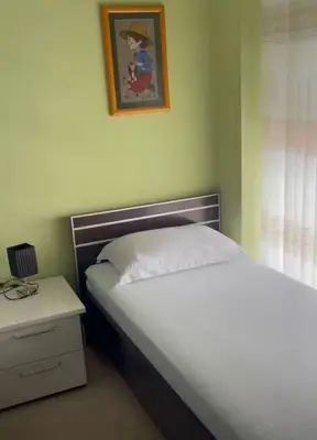 Apartament 2+1 me qera në Liceu Artistik, Tiranë, 100 m². Foto 8 nga 12