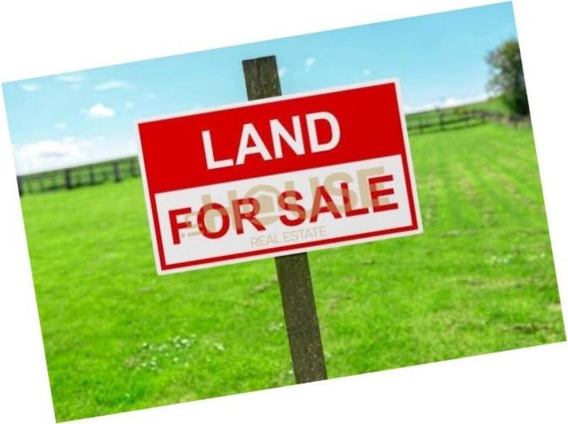 Terreno in vendita a Kashari, Tirana, 700 m²